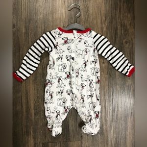 NEVER WORN infant zip up one piece. Size newborn
